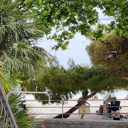Guesthouse On The Beach Baška Voda Extérieur photo