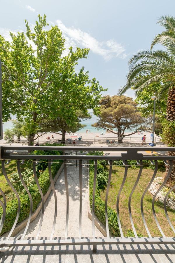 Guesthouse On The Beach Baška Voda Extérieur photo